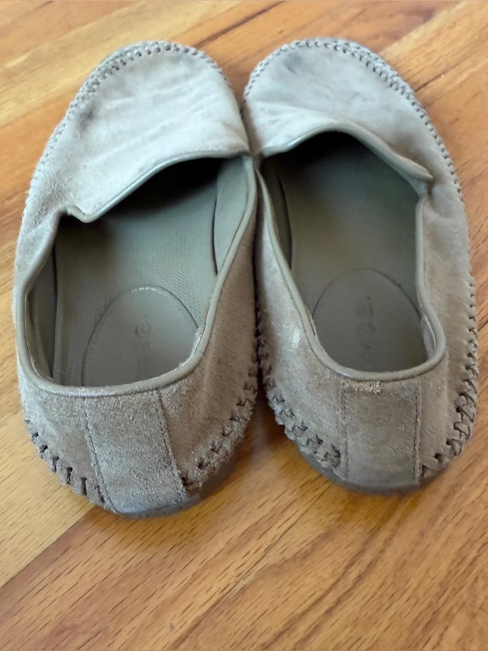 VINCE Men's Beige Suede Sonoma Loafers Size 8.5